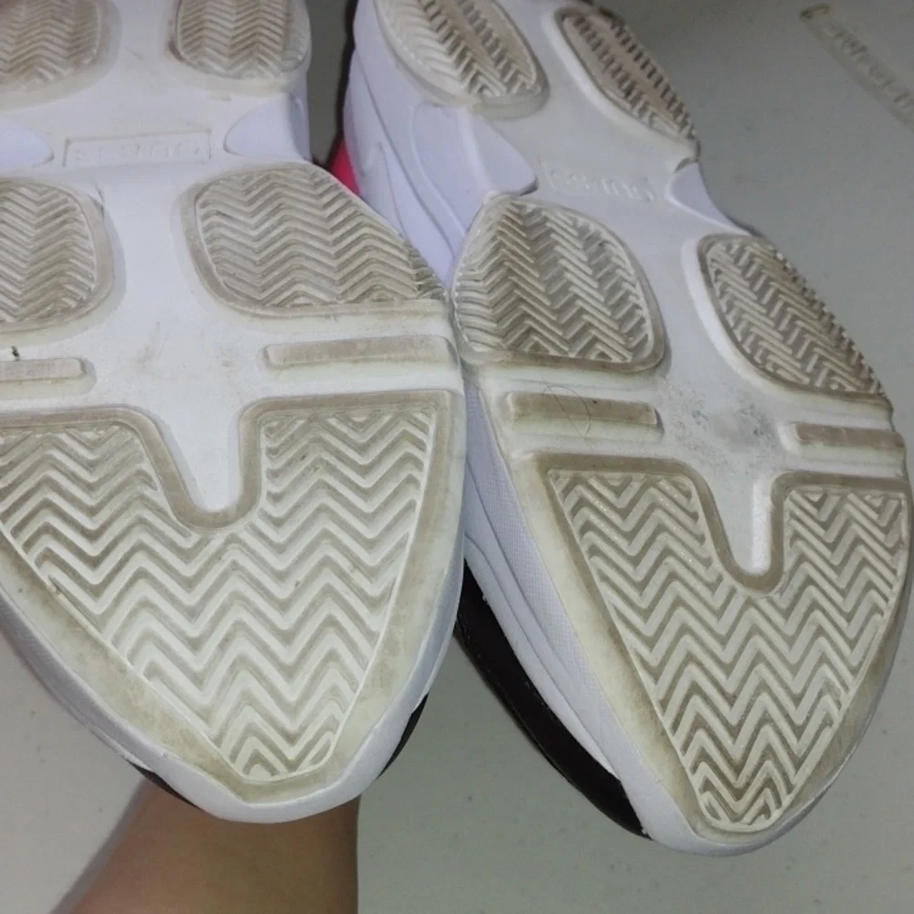 Guess Sneakers size 10 multi-colored pink yellow black